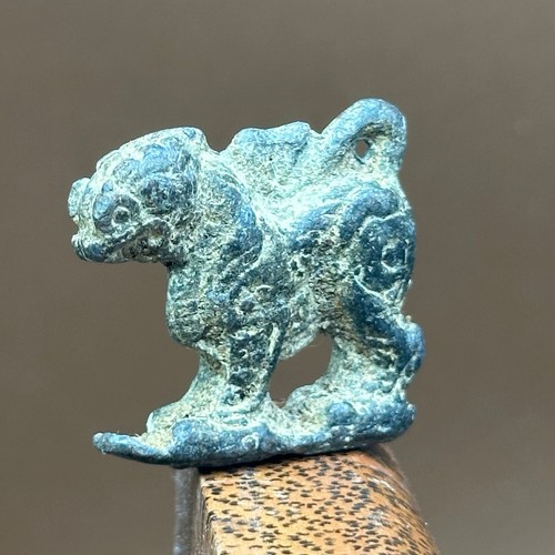 Meravigliosa piccola figura - , di